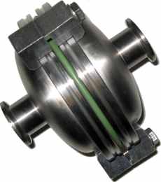 Helium leak detector inlet filter