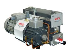 Vacuum pump E17 HV. Click for larger picture in separate window.