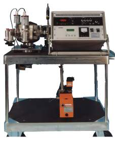 Vacuum calibration system for calibration of vacuum measurement gauges